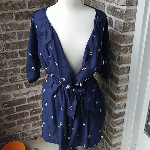 Lucky Brand Other - Lucky Brand Blue and White Fringe Kimono Wrap